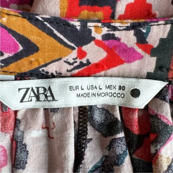 ZARA Geometric Button Front Long Sleeve
Mini Dress, Size L. - Picture 6 of 9